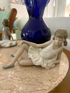 Vintage NAO by Lladró Reclining Ballerina Porcelain Figurine Made in Spain